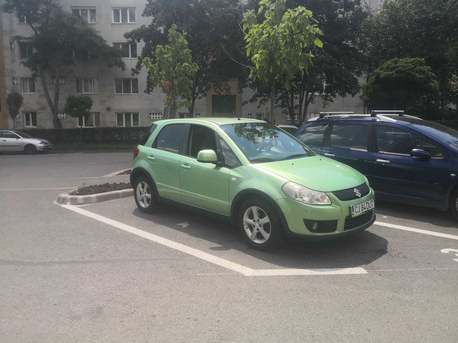 Vând Suzuki SX4 2008 | Keyless | Verde Metalizat | 1.6 Benzină (Lanț) | 171.000 km | Revizuit Recent | Cauciucuri M+S + Baterie Noi