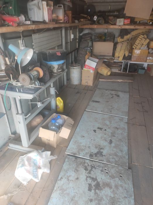 Продам гараж металлический переносной.