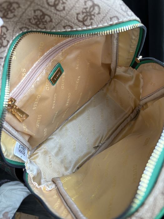 Раница “Guess” зелен цвят