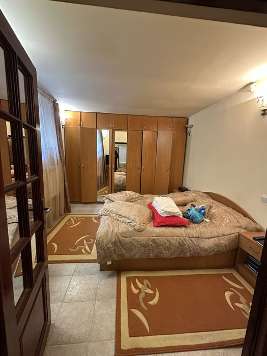 Piata Domenii Casa 4 cam  2 bai 157m Izolata Termic.