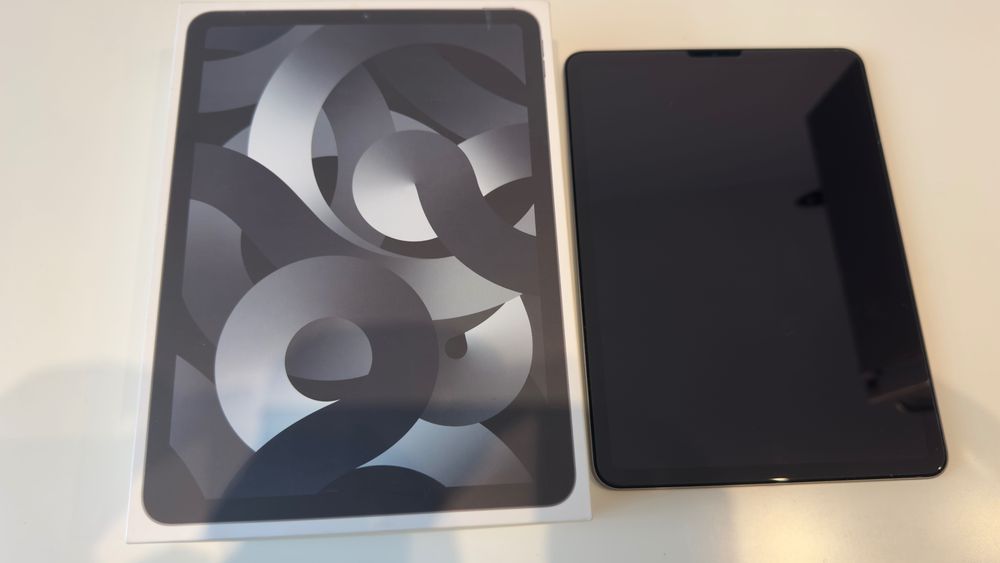 Apple iPad 5th M1, 64GB, Wi-fi + Pencil gen. 2 + Combo Touch