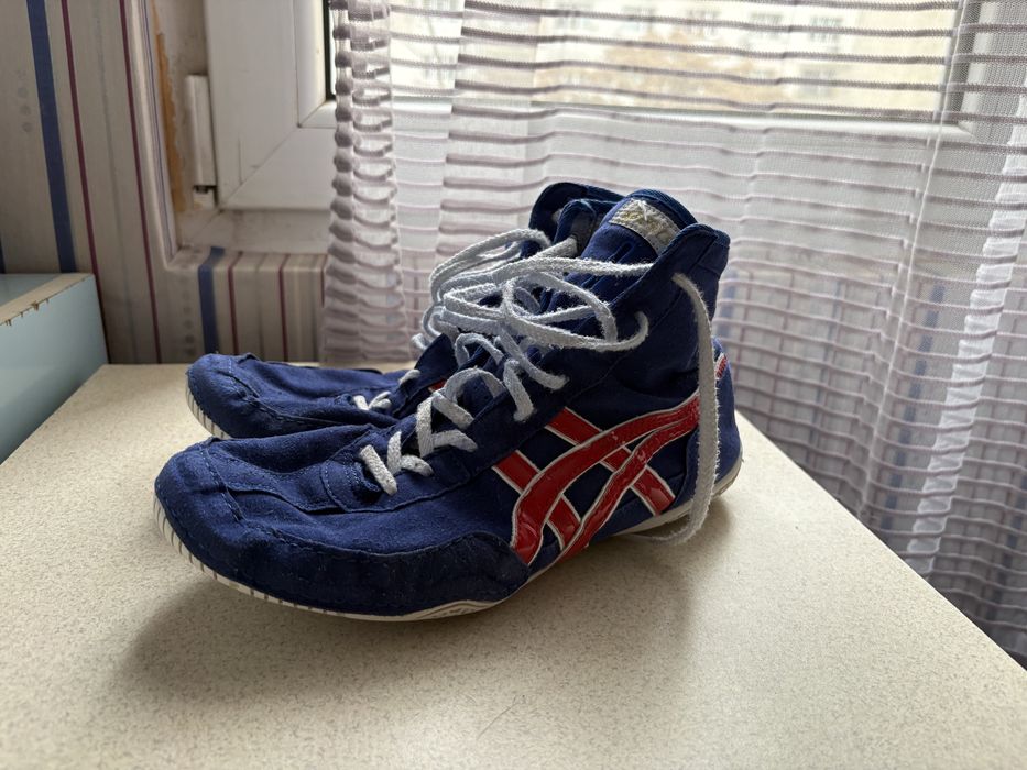 Asics tiger Борцовки