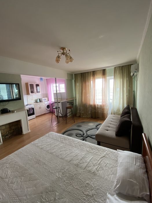 Сдается 1 комн. Помесячно до июня