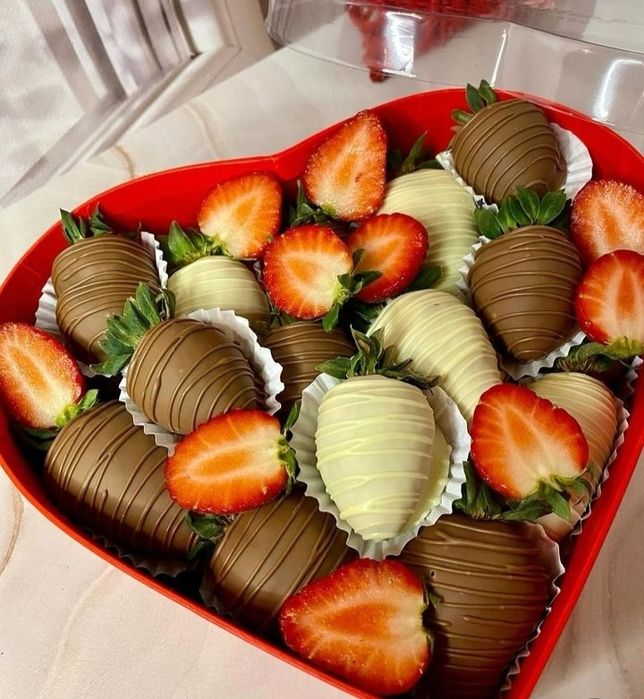 Клубника  в шоколаде