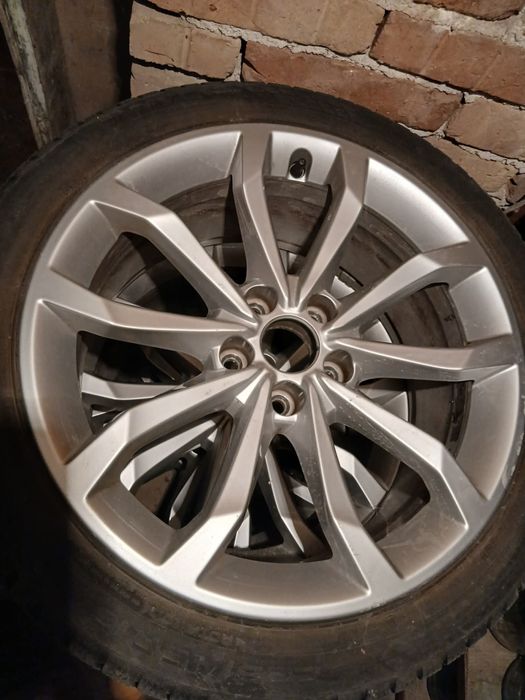 Джанти за Audi A4 B9 18 цола + зимни гуми