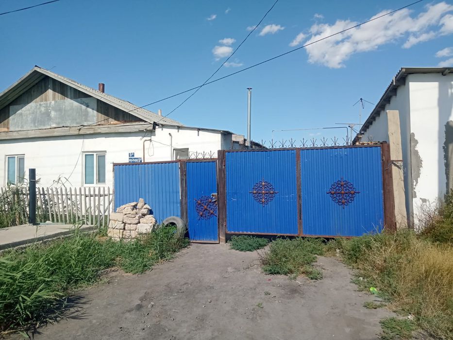 Продается дом земельныи участок