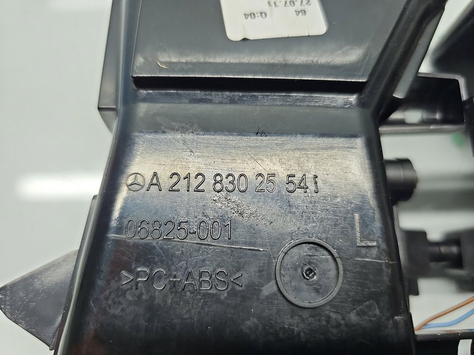 Grila aerisire centrala Mercedes Clasa E (W212) [Fabr 2009-2016] A2128