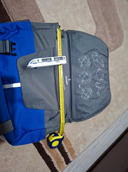 Geanta laptop (poate fi purtata si pe umar)