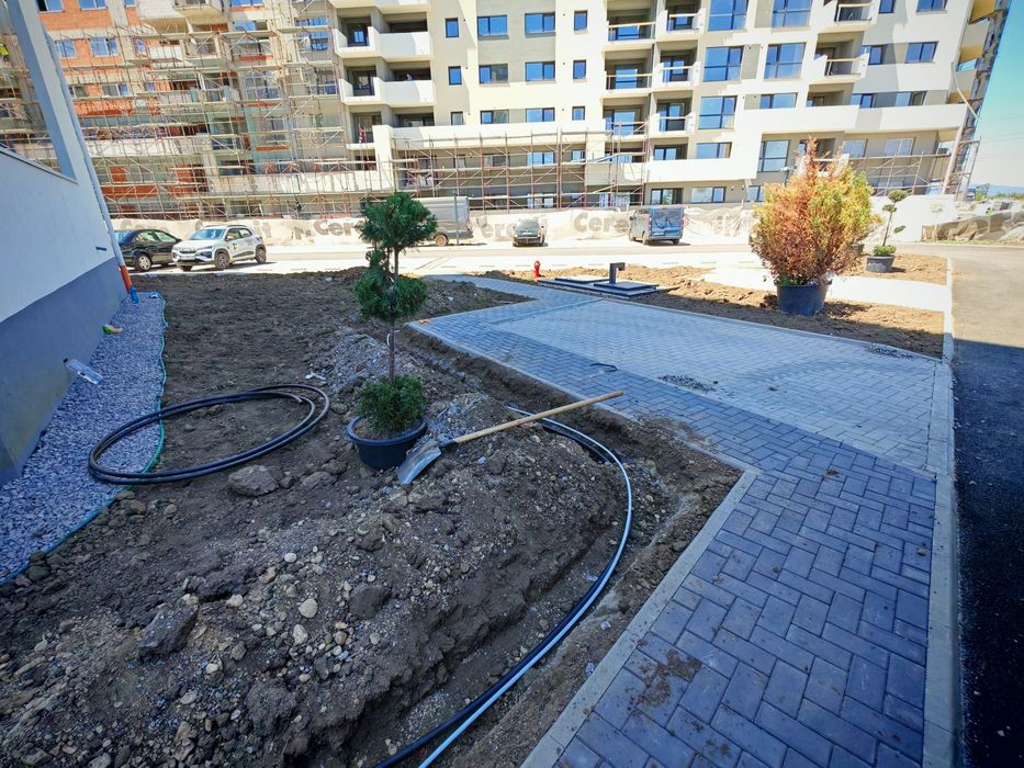 Întreținere grădini  și amenajare spatii sisteme de irigare  automate