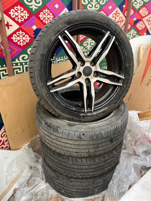 Продам срочно шины летние с диском