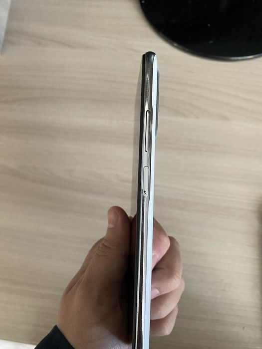 Продам Xiomi redmi Note 10