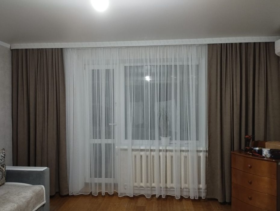 Продам готовые Шторы с тюлью