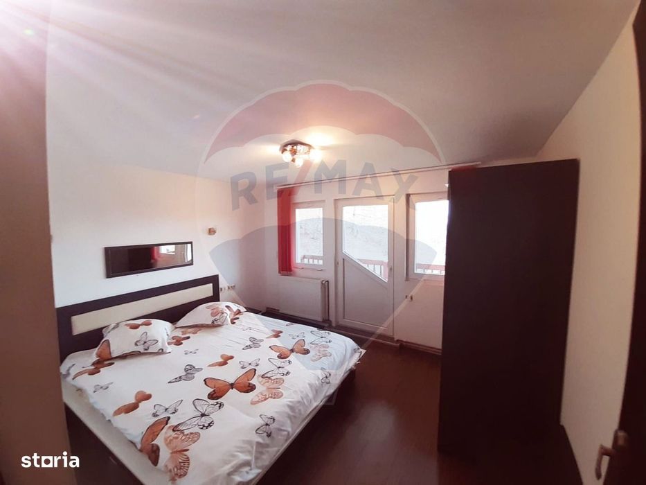 Casă / Vilă cu 7 camere în zona Bran-Tohanita, Brasov