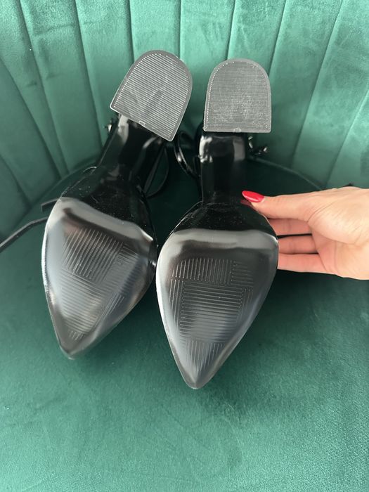 Нови дамски обувки