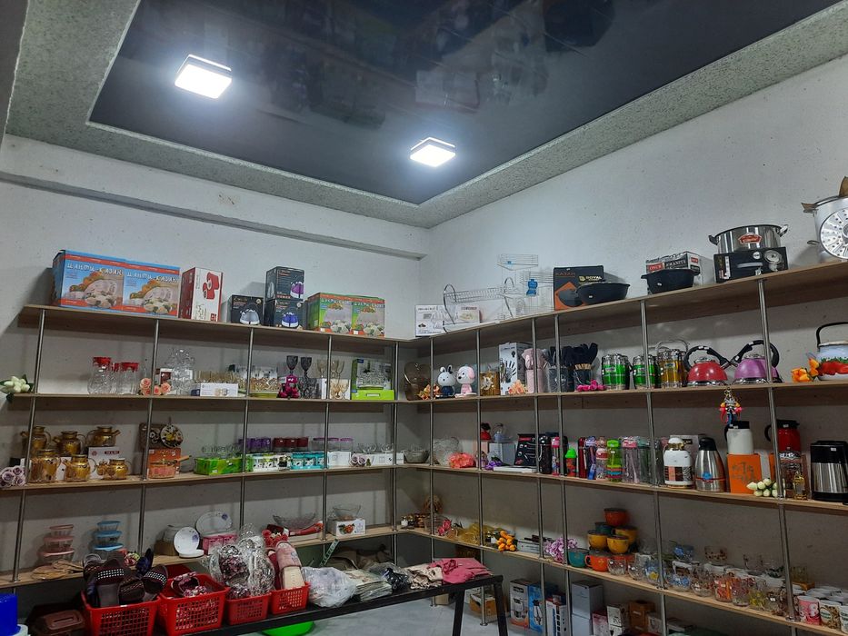 Полки для магазина