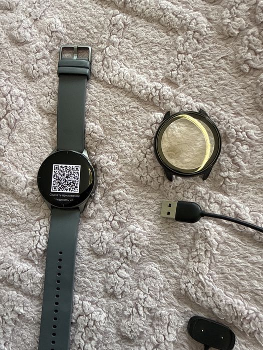 смартчасы Xiaomi Amazfit GTR 2e