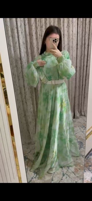 Платье очень красивое новое