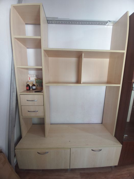 Продаётся шкаф в очень хорошем состоянии