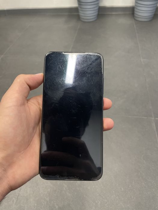 Redmi 7 32gb.