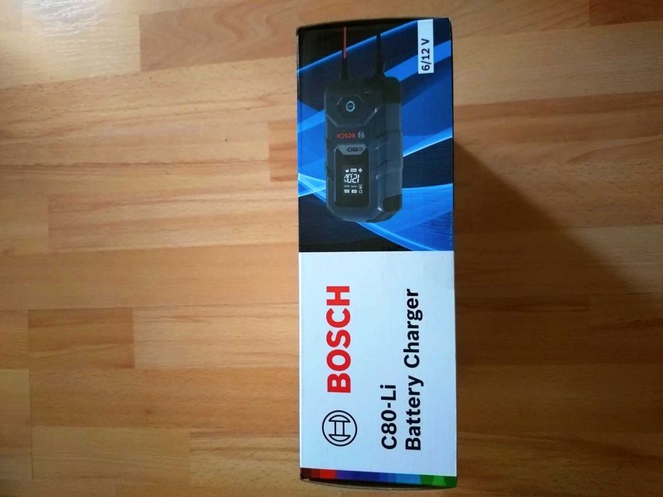 Зарядно устройство за акумулатор BOSCH