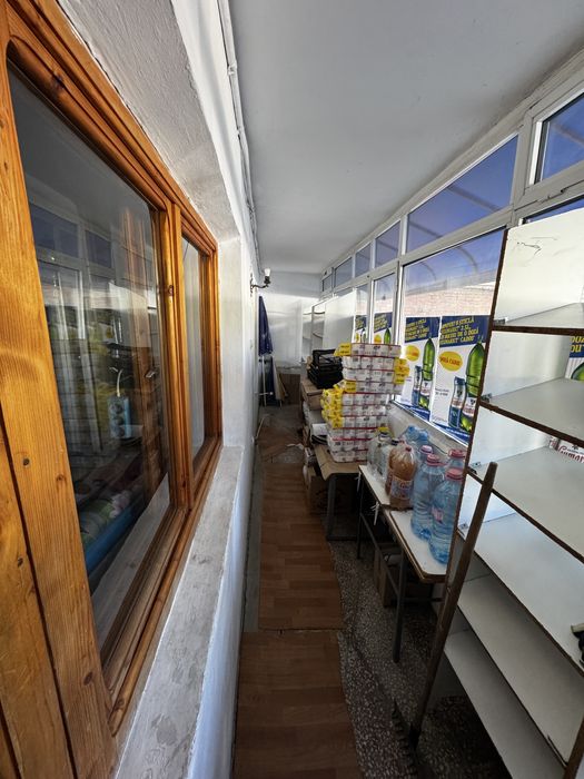 Apartament 2 camere plus spatiu comercial