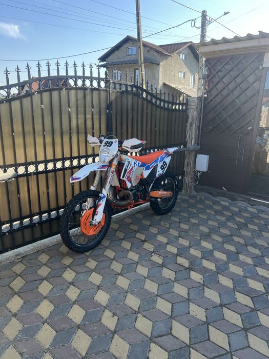 Vand KTM/ 250/ 300/EXC /Enduro/ 2016 /Acte pentru Înmatriculare/ Husqvarna ,Gas Gas, Yamaha,Suzuki,beta)