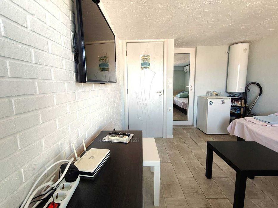 Дава се под наем Едностаен апартамент в Несебър - 20 кв.м за 128 € - Снимка #4