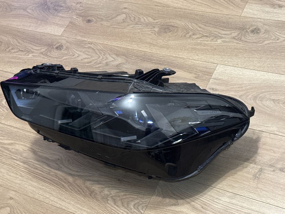 Far  bmw X5 G05 X6 G06 lci 2024-2025 full led adaptiv shadow line