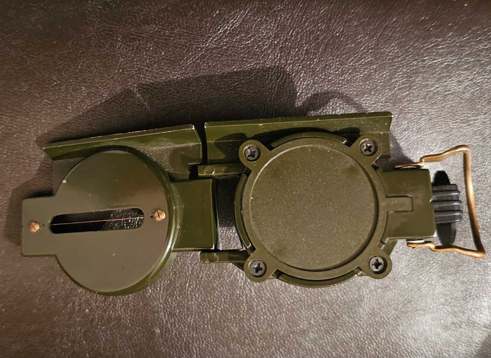 Военен професионален компас