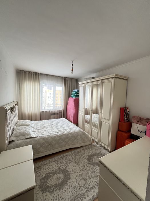 Продам спальный мебель