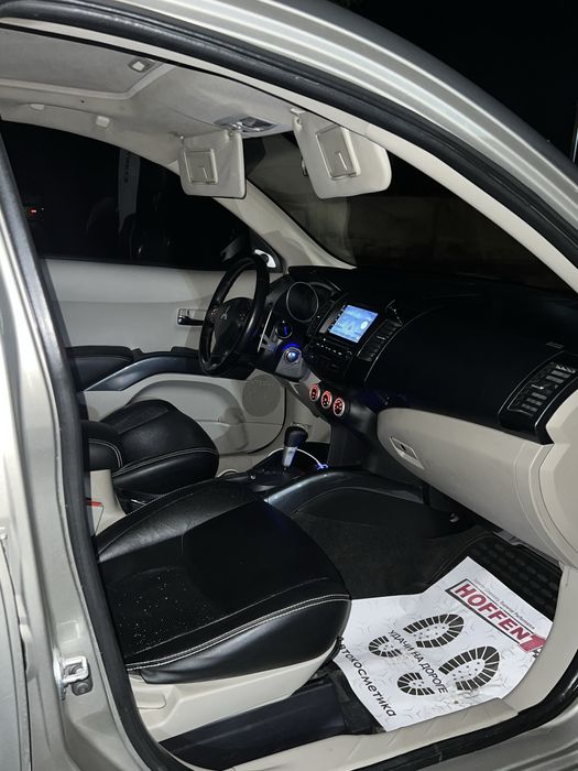 mitsubishi outlander 2007