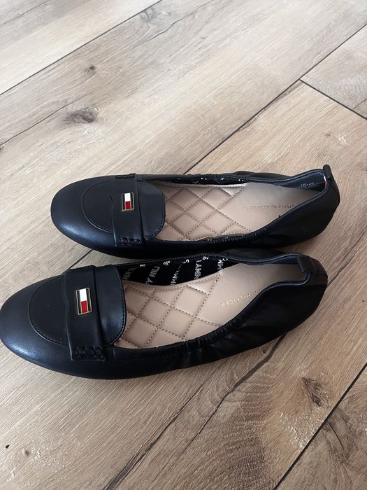 Продам балетки TOMMY HILFIGER