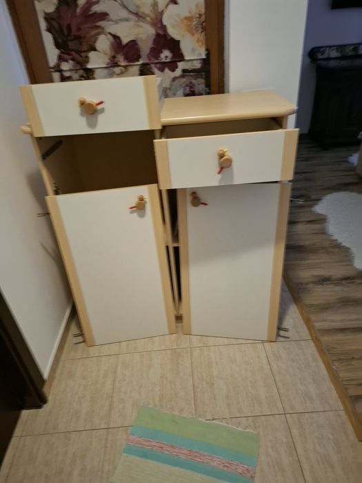 Masa infașat + comoda living la pachet