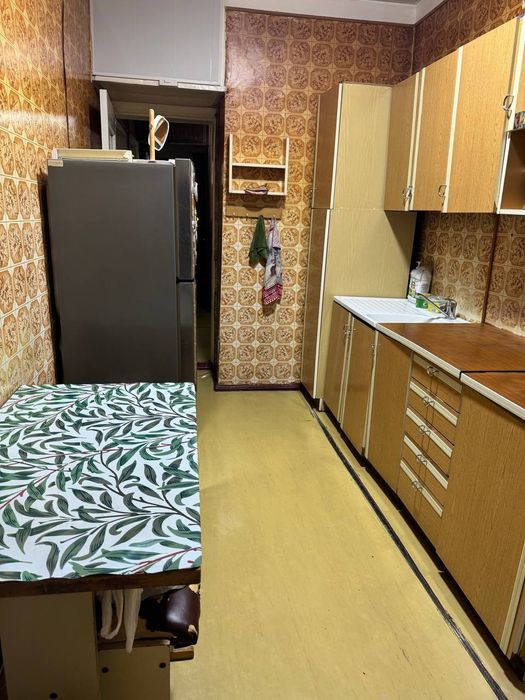 Продаётся 5 комнатная 77 серия кирпич Алгоритм 88.000у.е