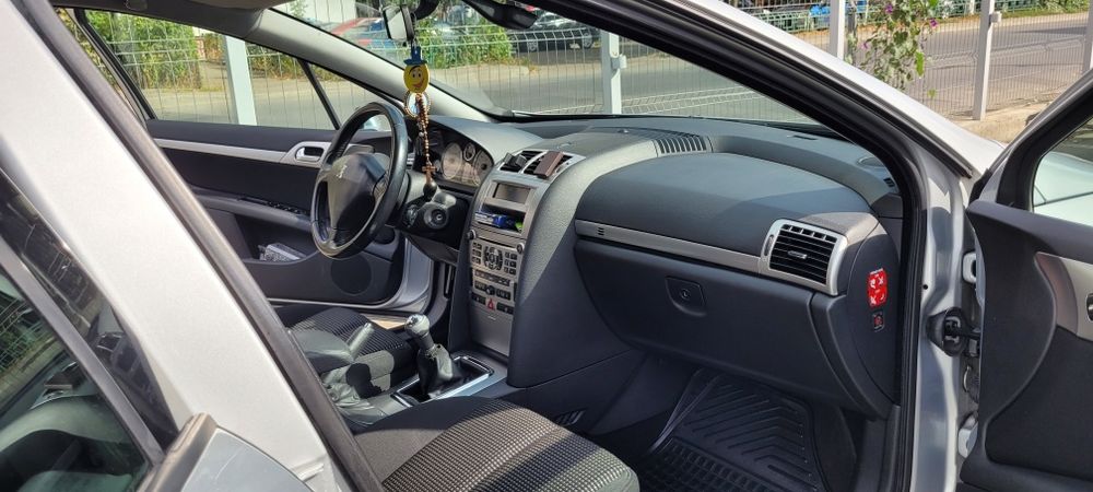 Vând Peugeot 407 1.6 hdi