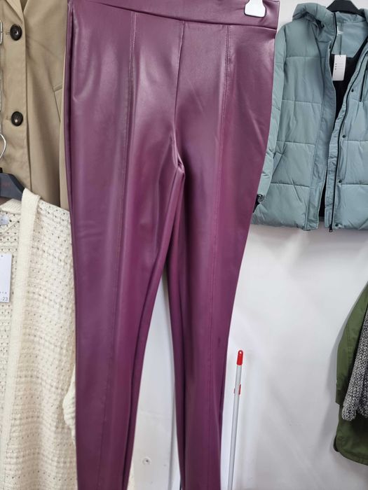 Дамски кожени панталони