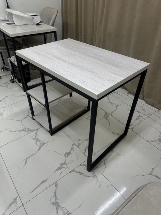 Стол для маникюра