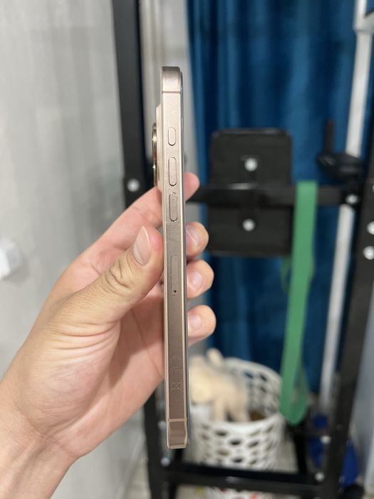 Продам iPhone 16 Pro Max 512gb