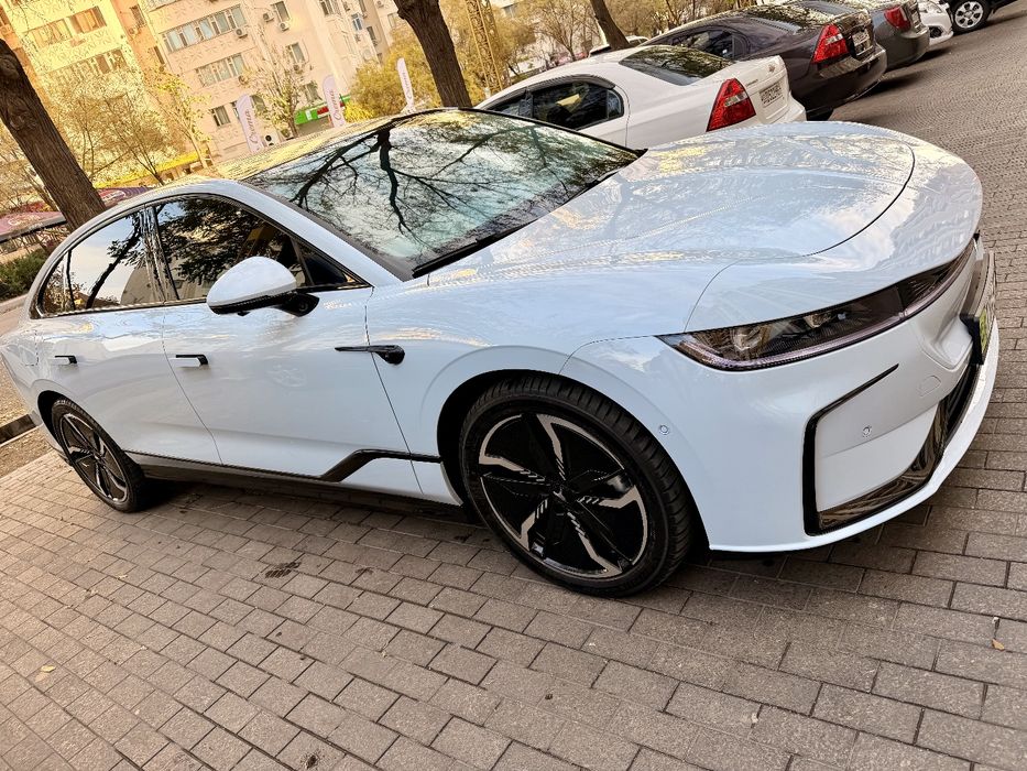 Voyah passion s class 720 km