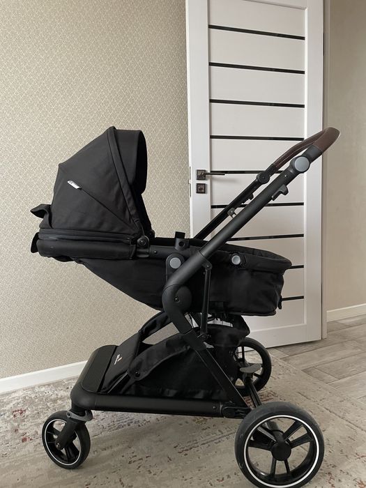 Коляска трансформер 2в1