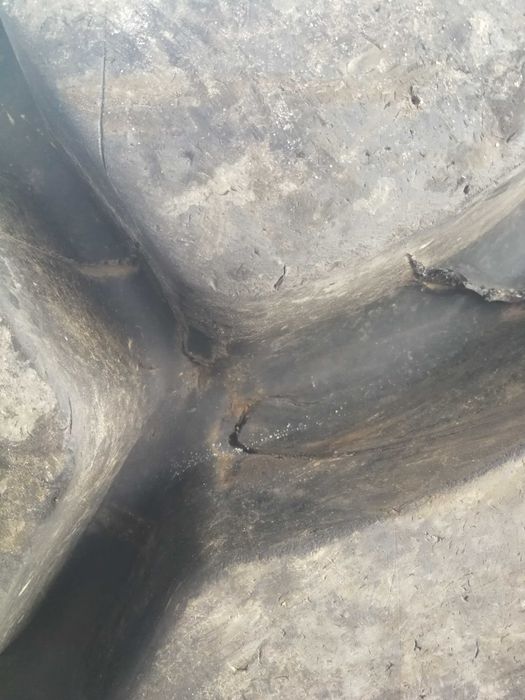 1 индустриална гума 23.5R25 L-5 Michelin XLDD2A като нова 2400лв С ДДС