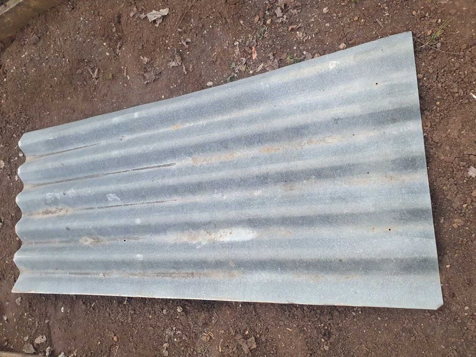 Ламарина колове врата мрежа