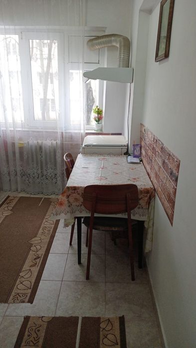 Vand Apartament  Focsani 2 camere etaj 1 – zona Gării– persoană fizică