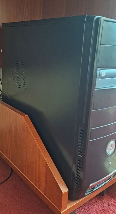 Настольный компьютер полный комплект