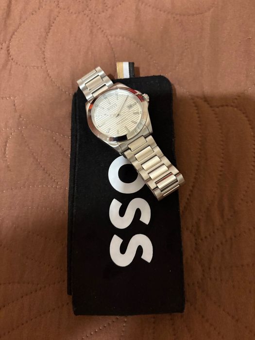 Нов Часовник BOSS