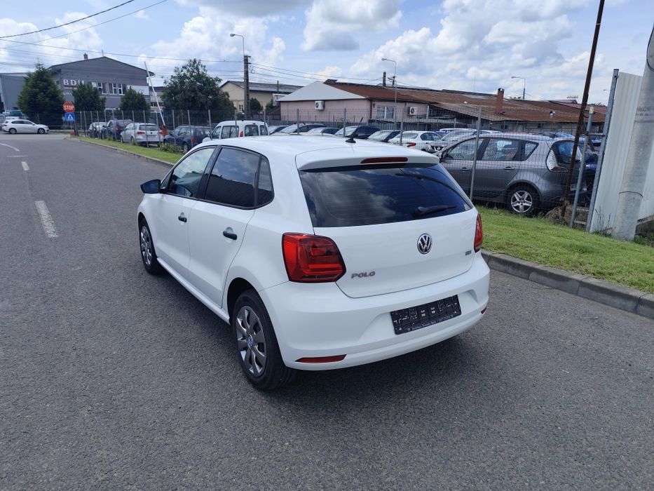 VOLKSWAGEN Polo 2016 — imagine 3