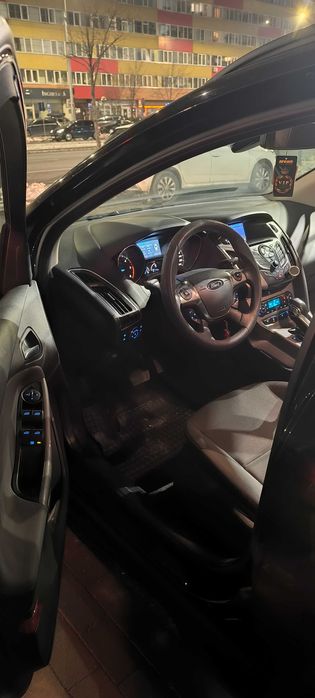 Vând Ford Focus Mk3 2012 2.0 125cp