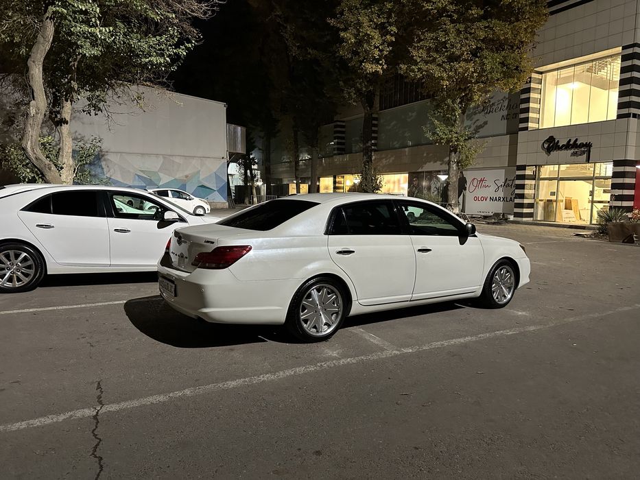 Toyota Avalon Limited