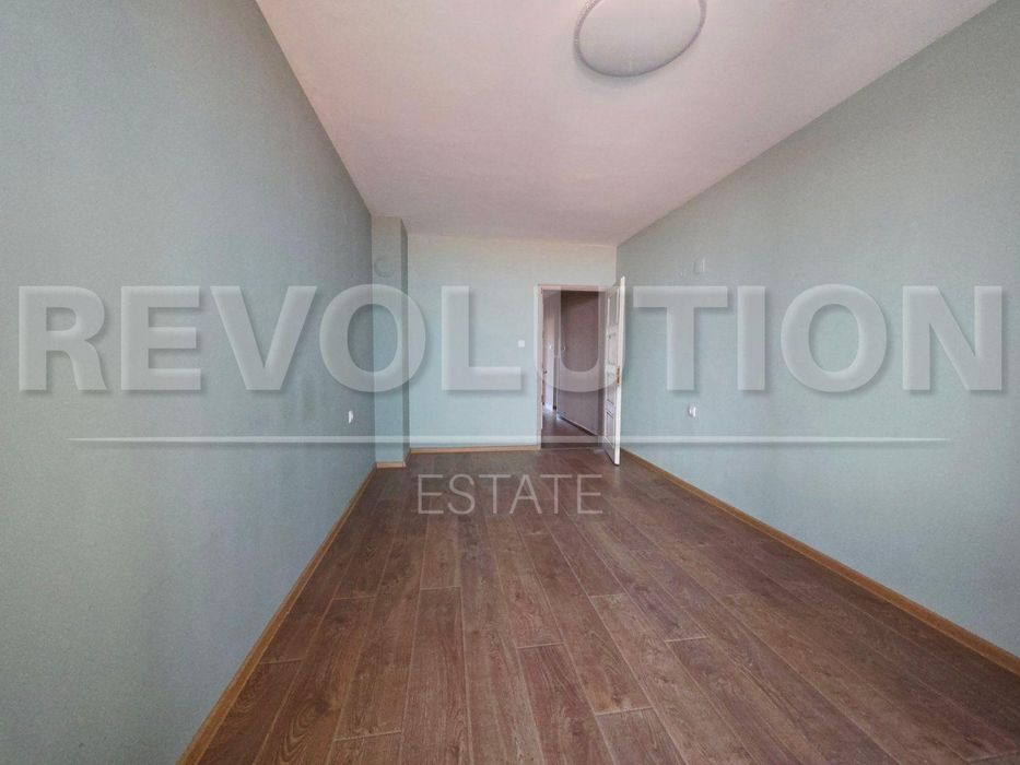 Многостаен апартамент в ж.к. Хладилника