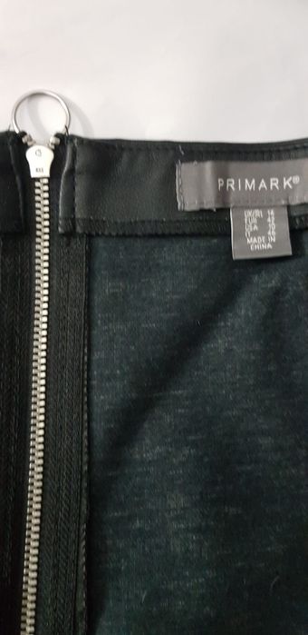 Fusta PRIMARK /  înlocuitor piele
